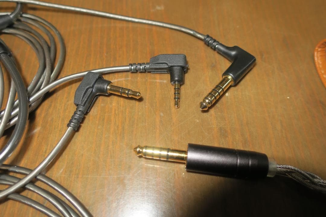 ゼンハイザー Sennheiser イヤホン IE 900と追加リケーブル