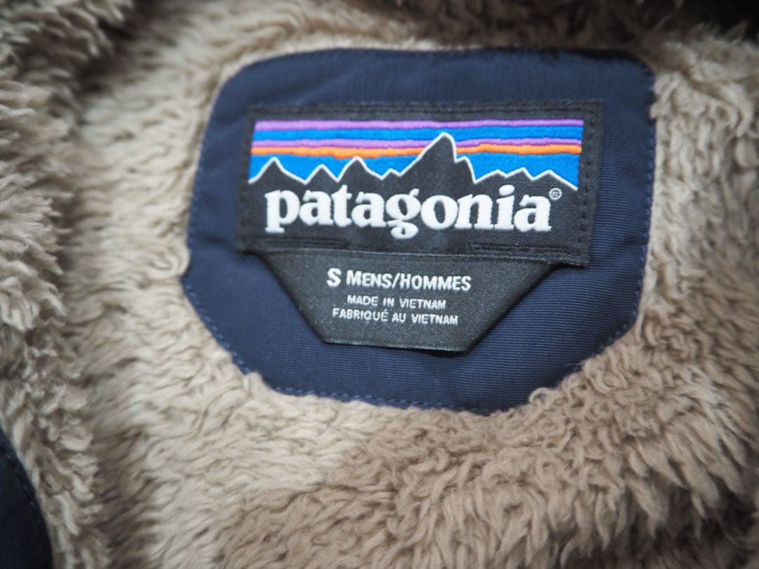 patagonia ネイビー マウンテンパーカー