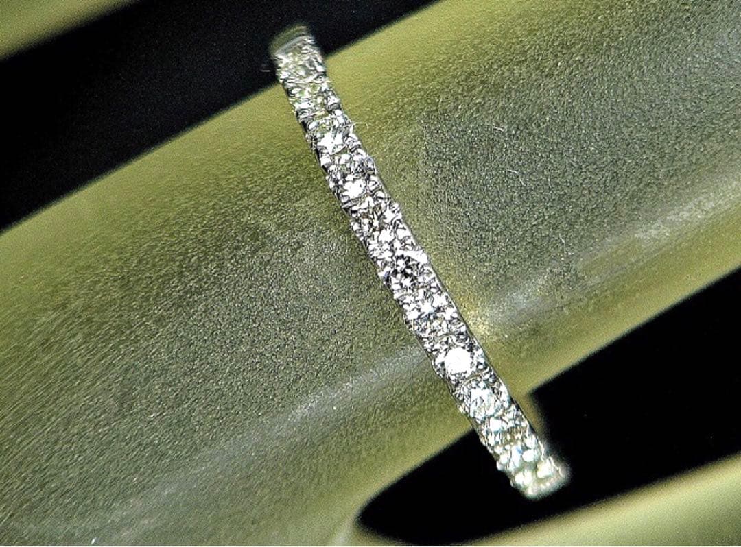 0.30ct天然ダイヤモンド　ハート＆キューピットPT950エタニティリング