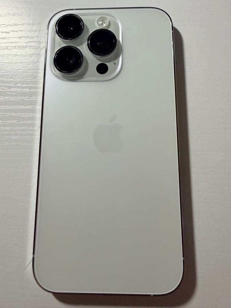 スマートフォン本体 moshi