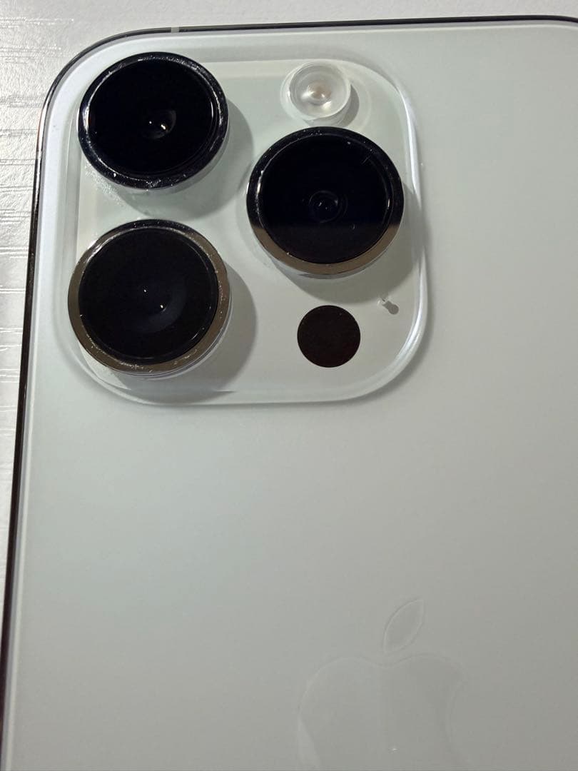 スマートフォン本体 moshi