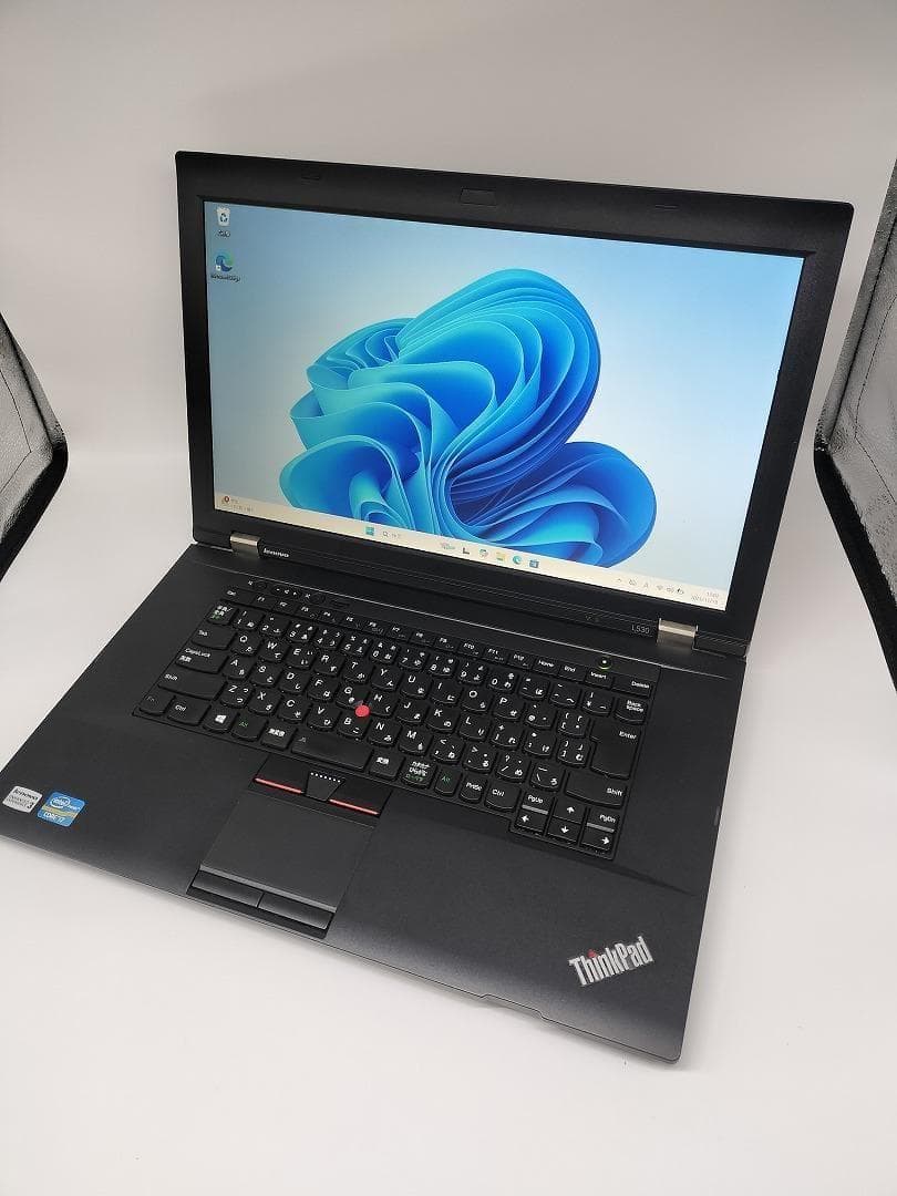 【lenovo】爆速 Corei7/新品SSD128GB ノートパソコン B9