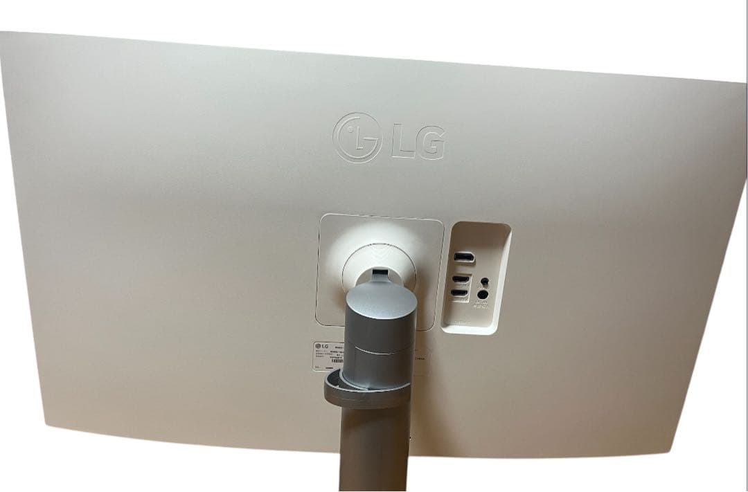 LGモニター32UN650-W 31.5インチ/4K 美品動作品