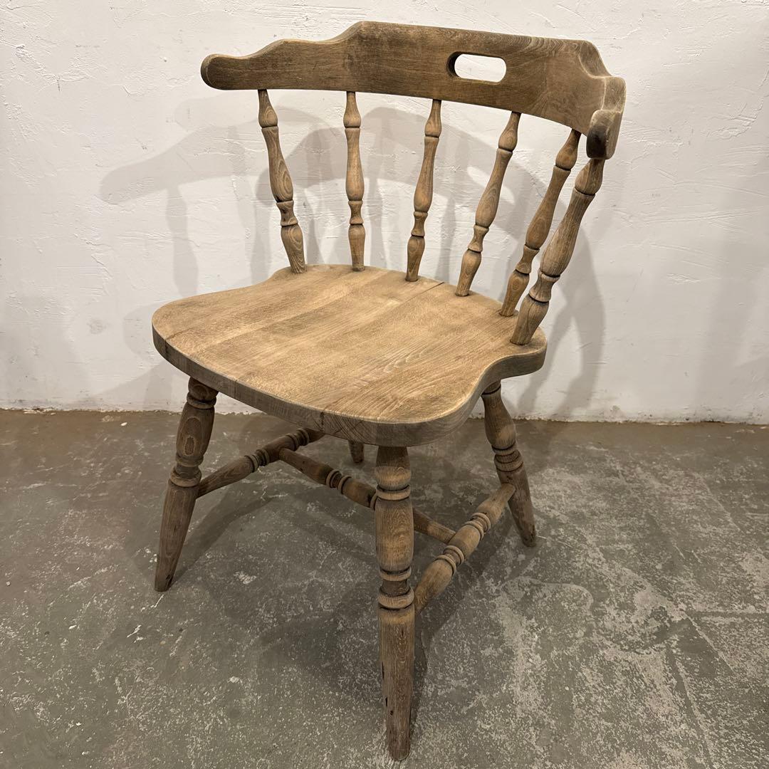 ヴィンテージ　ダイニングチェア　カフェチェア　剥離