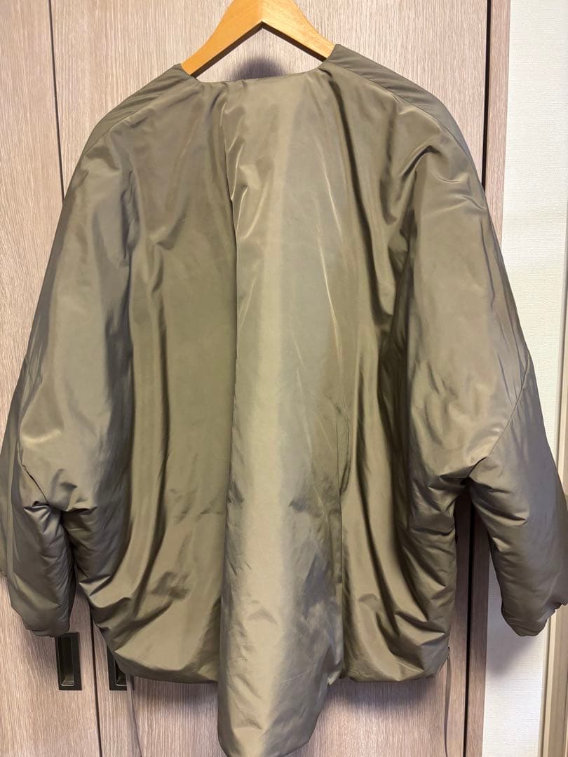 HYKE OXFORD COLLARLESS BIG JACKET ダウン