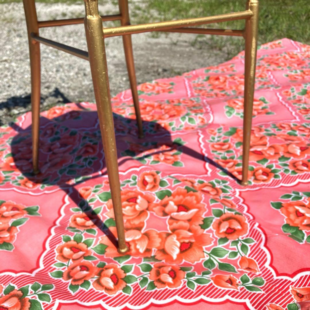 アンティーク クイーンの椅子 金の椅子 シンプル インテリア 装飾 希少