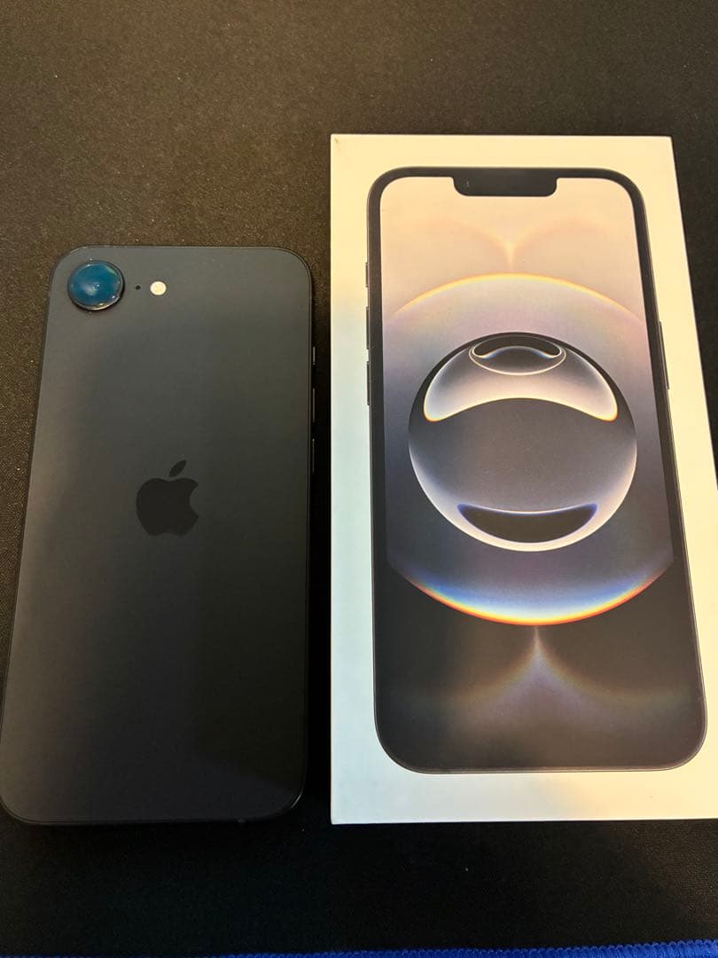 Apple iPhone 16e ブラック 本体 128GB