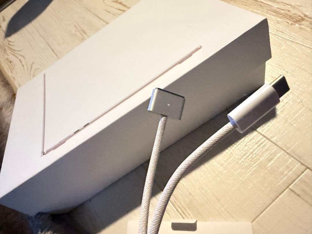 【美品】MacBook Air 15インチ M4/16GB/256GB付属品完備