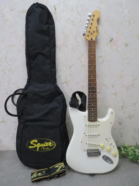 t*n様 16RR1824Squier by Fender BULLETSTRA