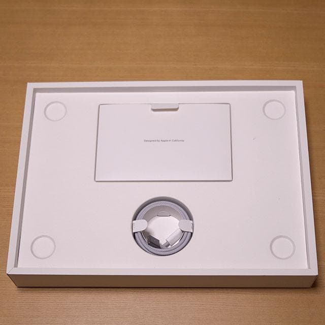 【コバっち】MacBook Air M3 24GB 2TB 13インチ