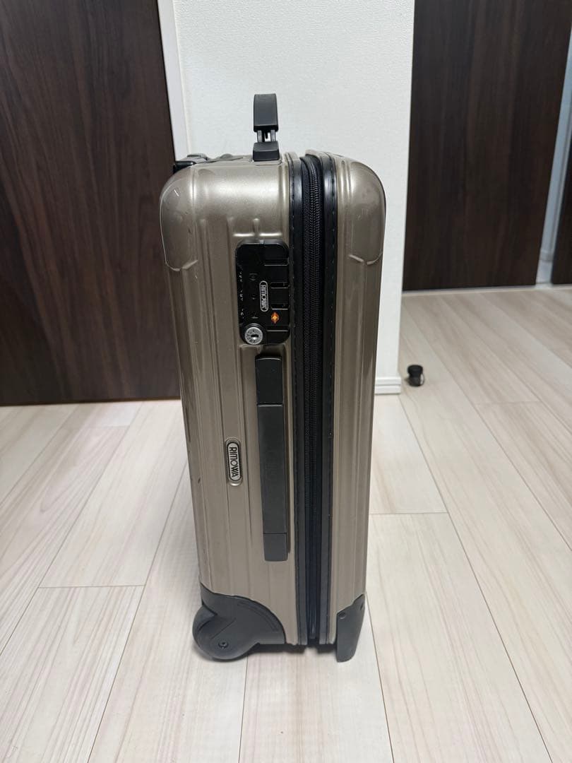 RIMOWA サルサ 35L 2輪 機内持ちサイズ