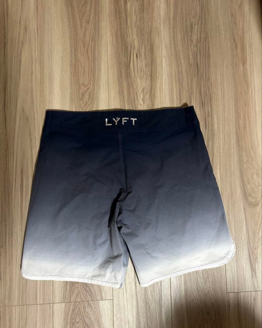 LYFT 水着 グラデーションデザイン