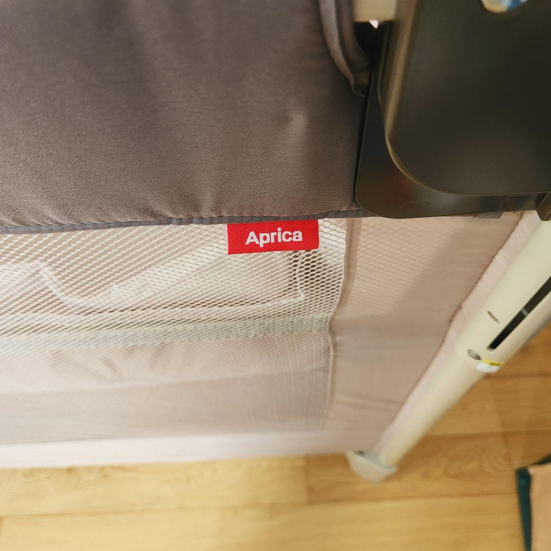 アップリカ ココネルエアー ベビーベット②