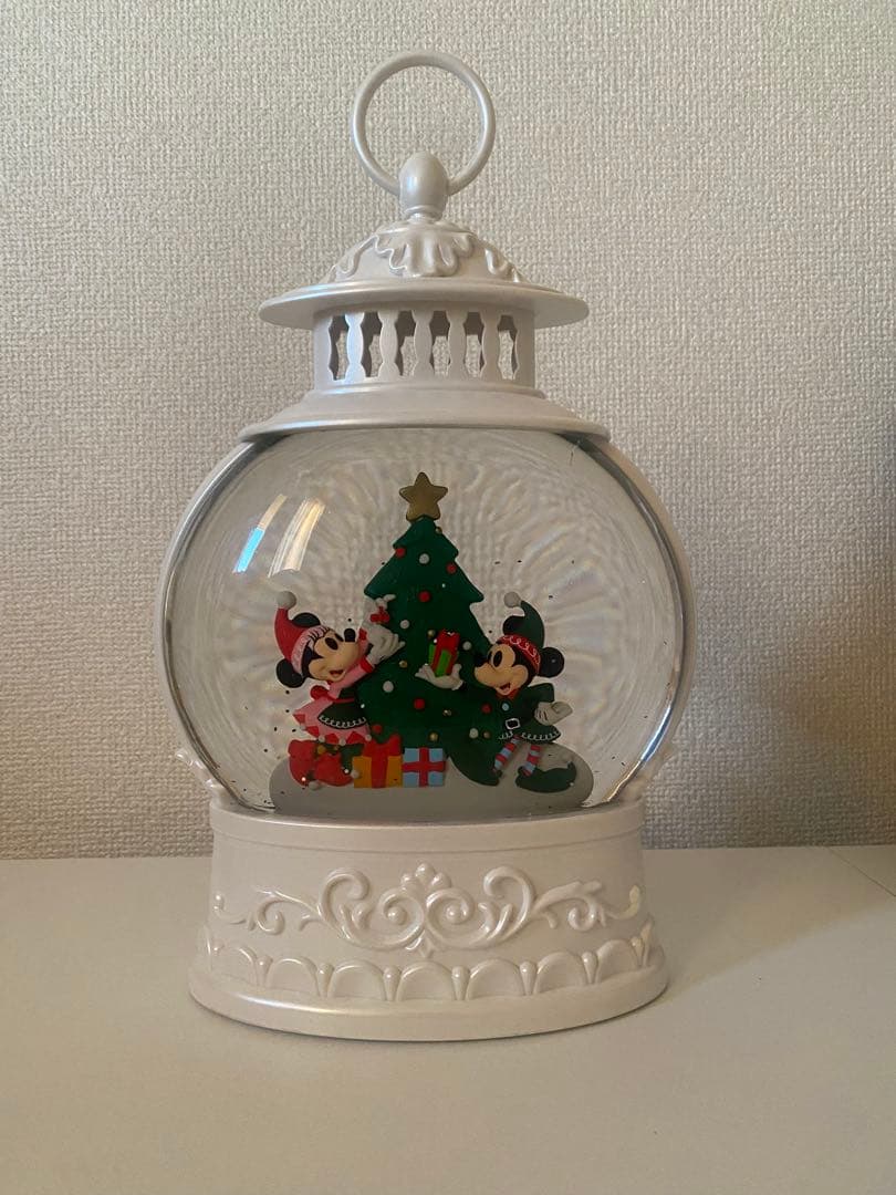 ディズニーストア ミッキー ミニー スノードーム クリスマス 2024