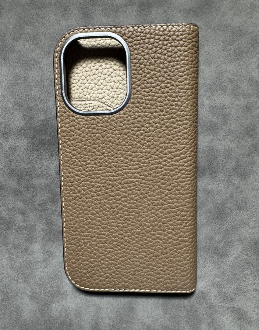 【美品】ボナベンチュラ iPhone16 手帳型ケース エトープ×グレージュ