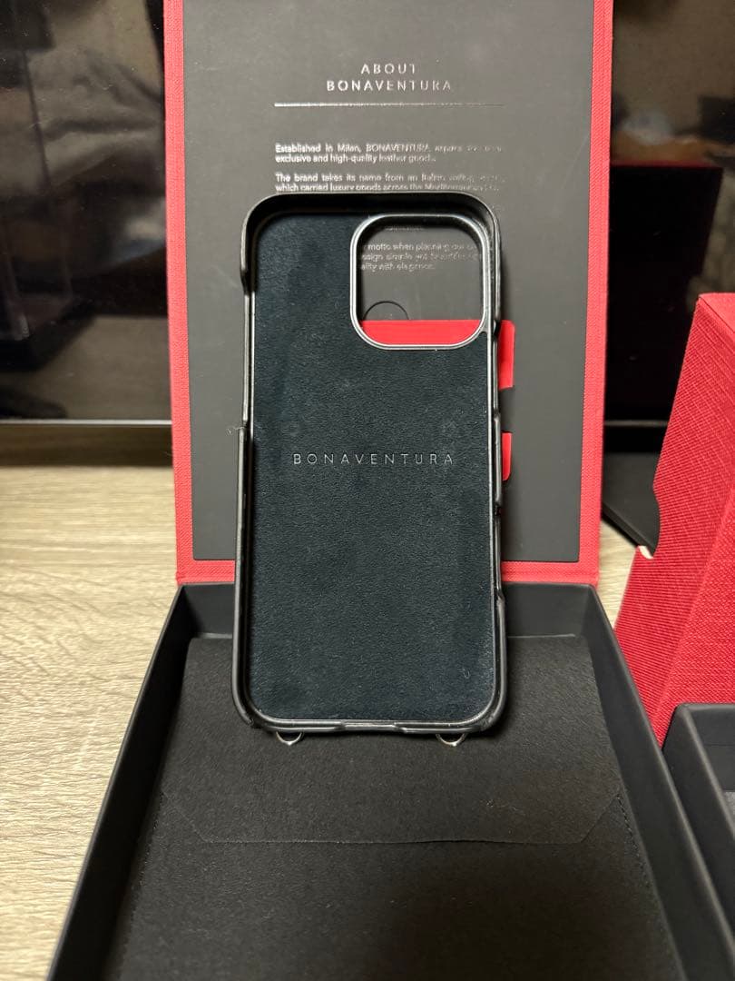 BONAVENTURA iPhoneケース 16 pro max