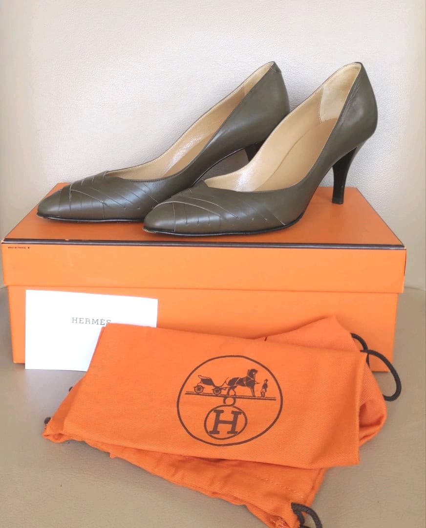 エルメス　HERMES パンプス　レザー　オリーブグリーン　ポインテッドトゥ