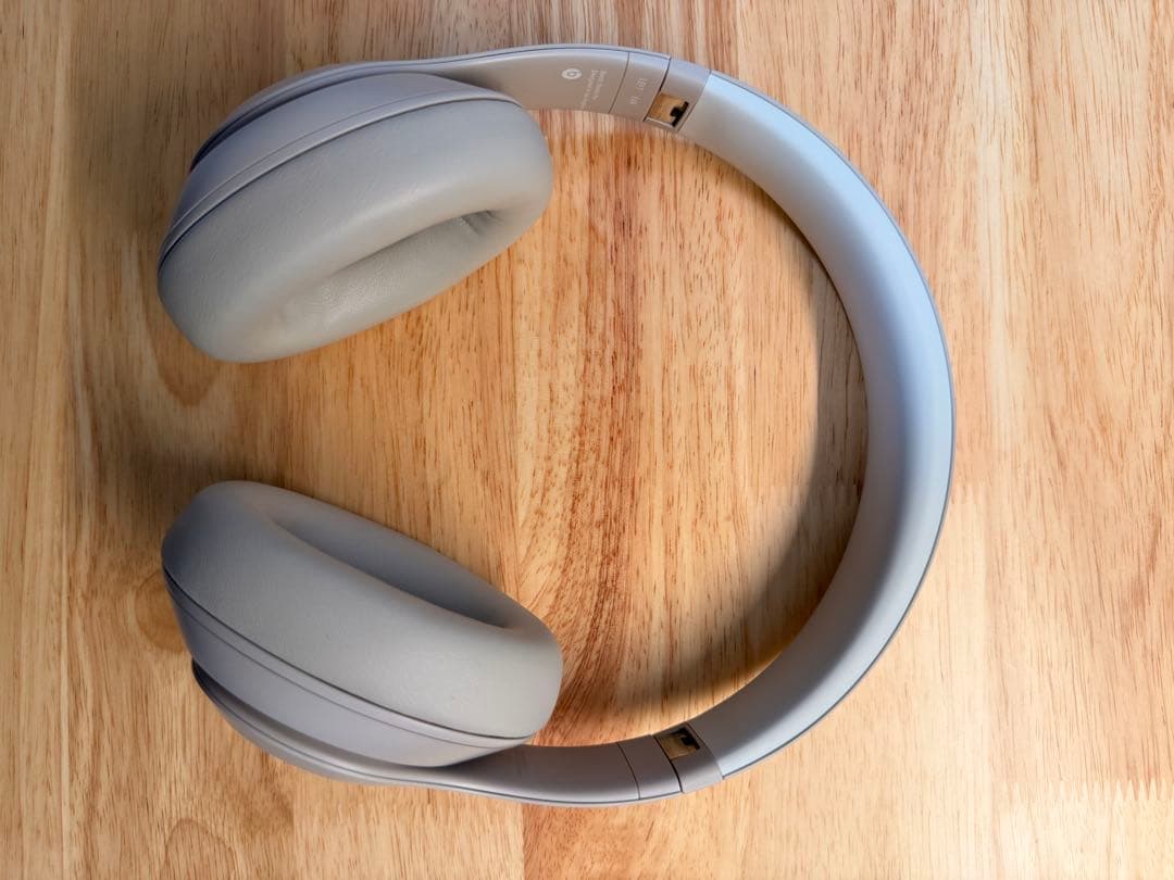 beats studio pro ベージュ