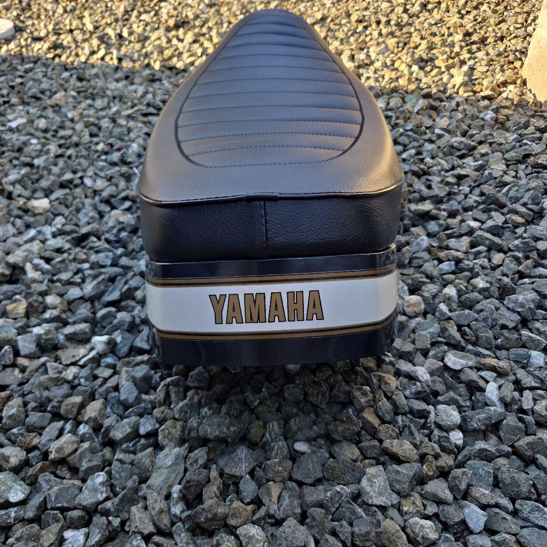 SR400 純正シート 初期タイプ カウル