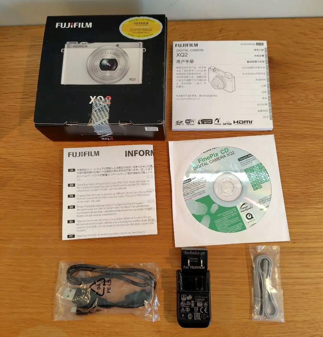 新品未使用 FUJIFILM XQ2 ホワイト 【レア品】
