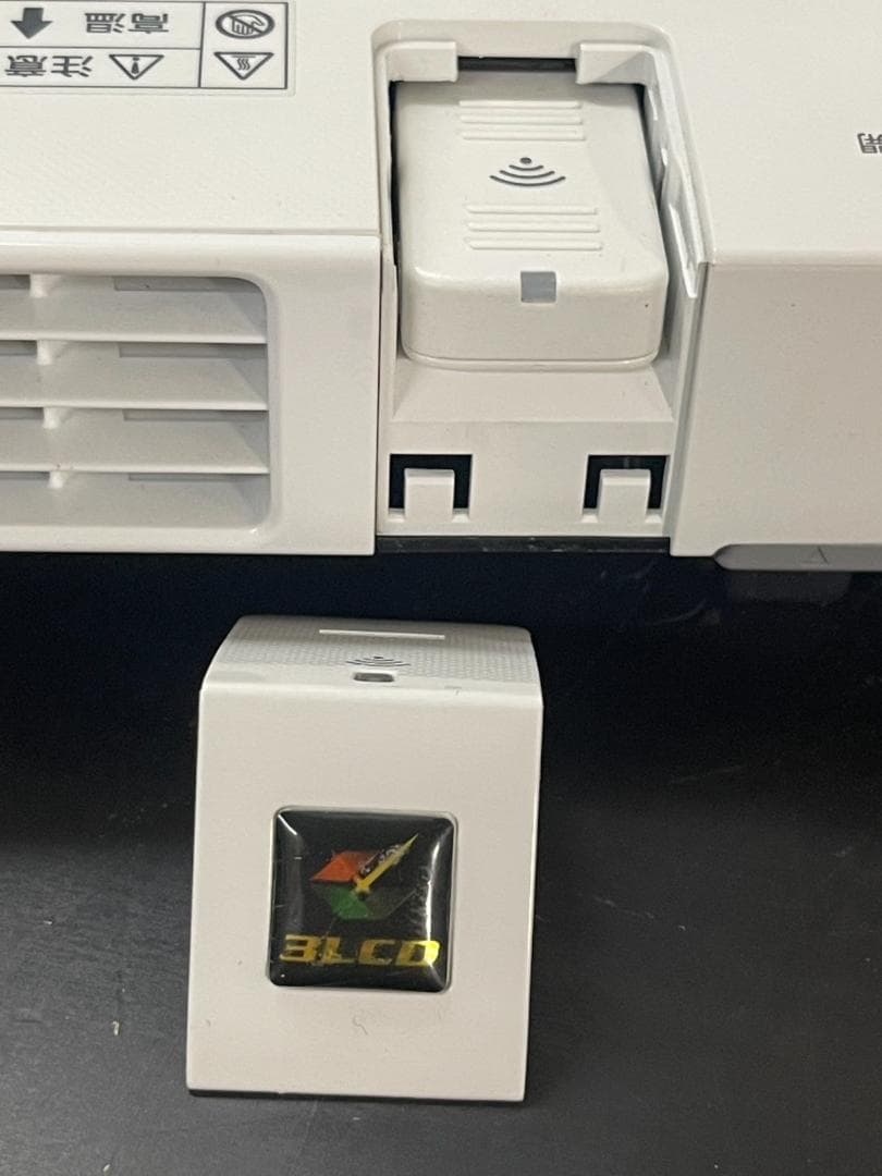 EPSON EB-1776W プロジェクター 284時間