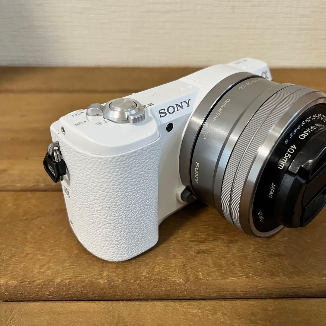 【美品】SONY α5100 ダブルズームレンズキット