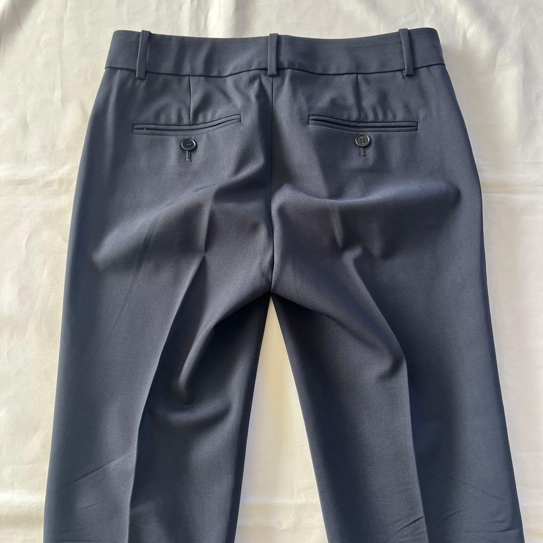 theory セオリー　ネイビーノーカラー パンツスーツ　サイズ0