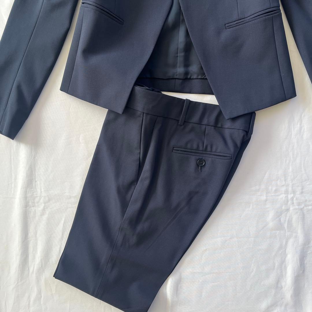 theory セオリー　ネイビーノーカラー パンツスーツ　サイズ0