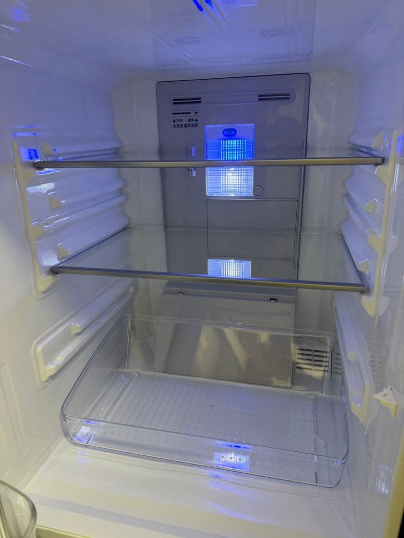 シャープ　2ドア　冷蔵庫 黒 137L 1人暮らしサイズ　⚠️2/28まで