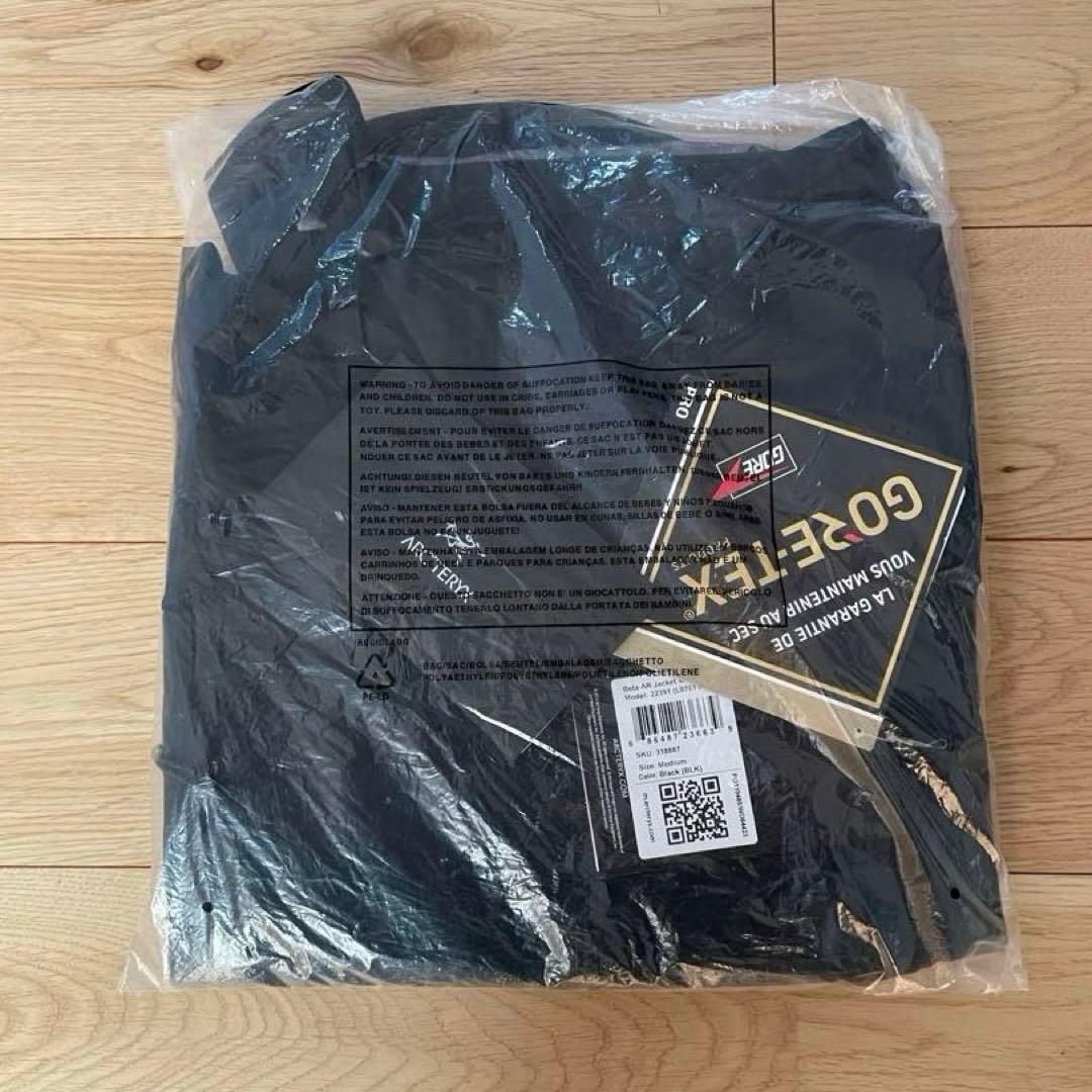 No.6　希少新品未使用Arcteryx Beta AR Mデッドストック