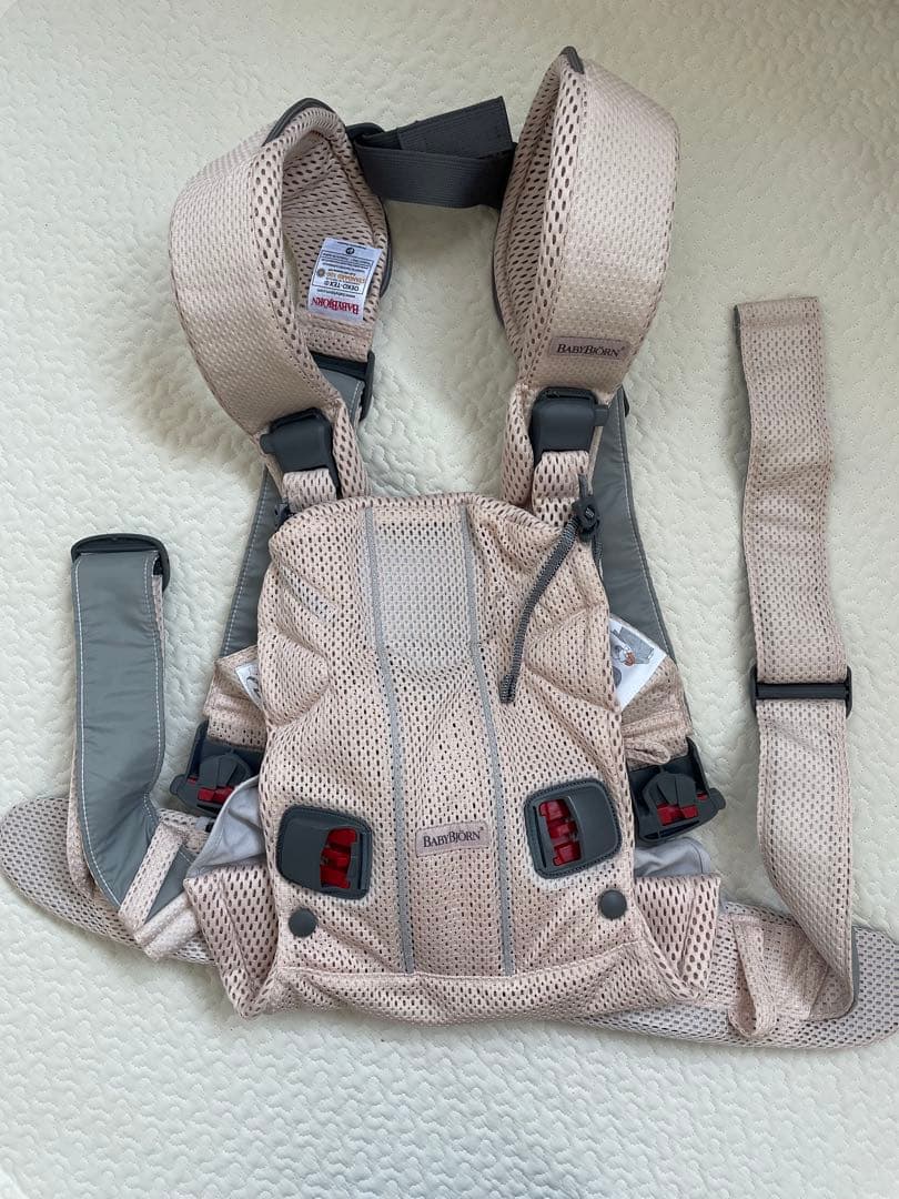 【misako09221986‼️】BABYBJÖRN 抱っこ紐
