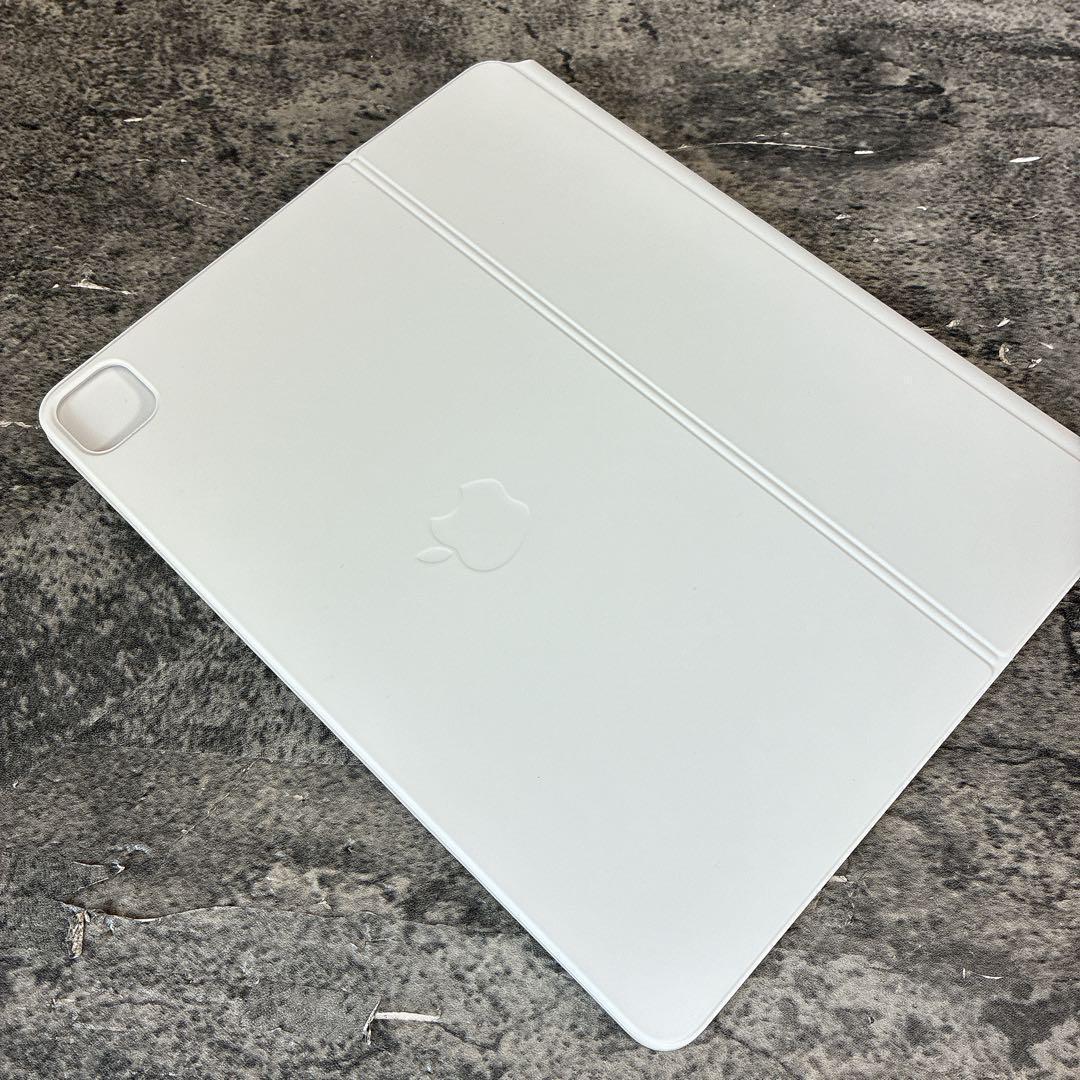 iPad マジックキーボード　アップル　MJQL3J/A A2480 美品