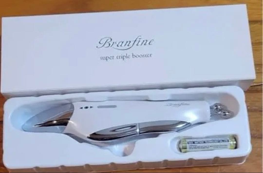 新品未使用⭐︎ブランフィーネスーパートリプルブースター　EMS美顔器