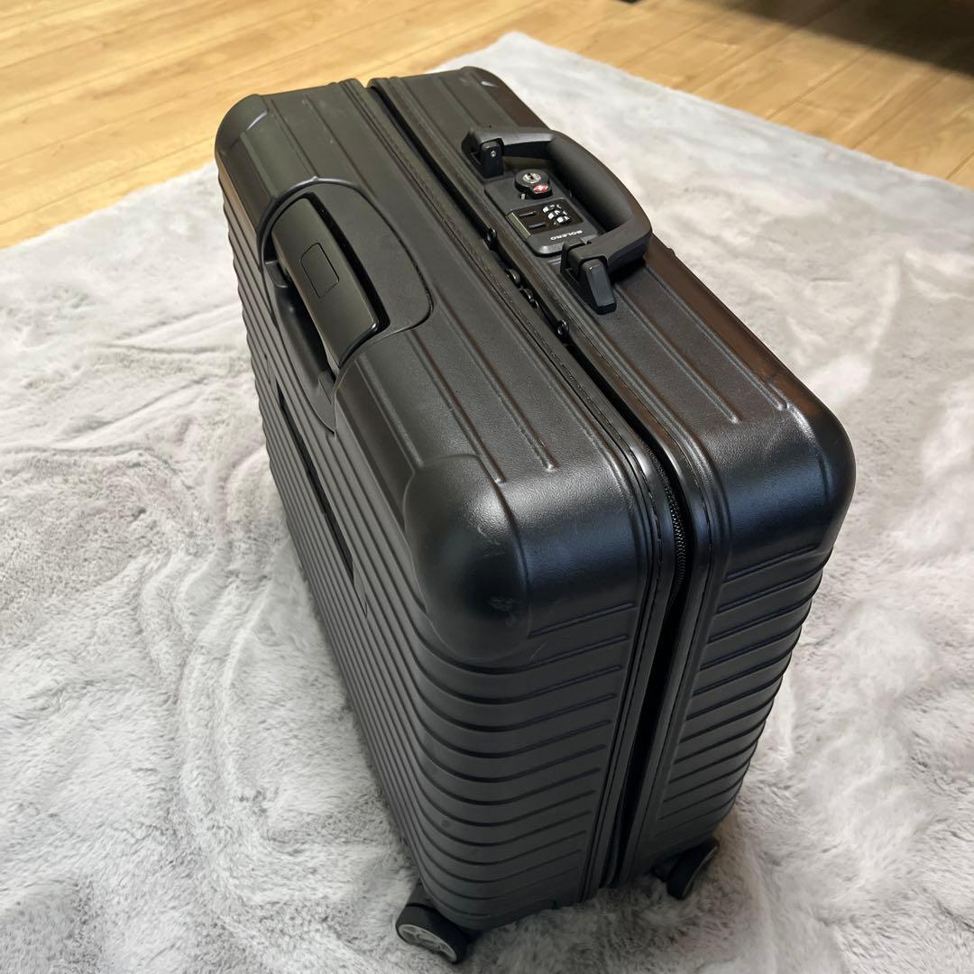 廃盤希少　美品　RIMOWA ボレロ　4輪　ブラック キャリーケース