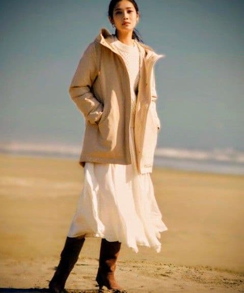 美品23区 撥水 ミリタリーフーデットダウンコートストロベリーフィールズ