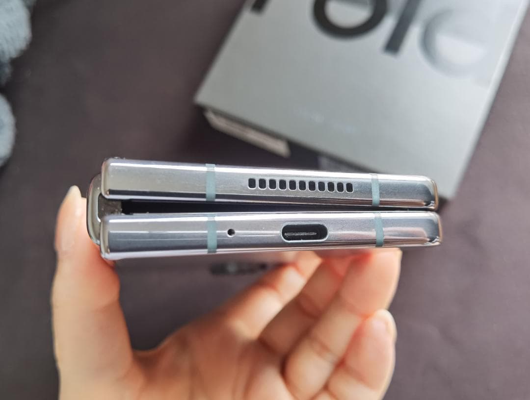 Galaxy Z Fold 4 256GB SIMフリー [S Pen F.E]