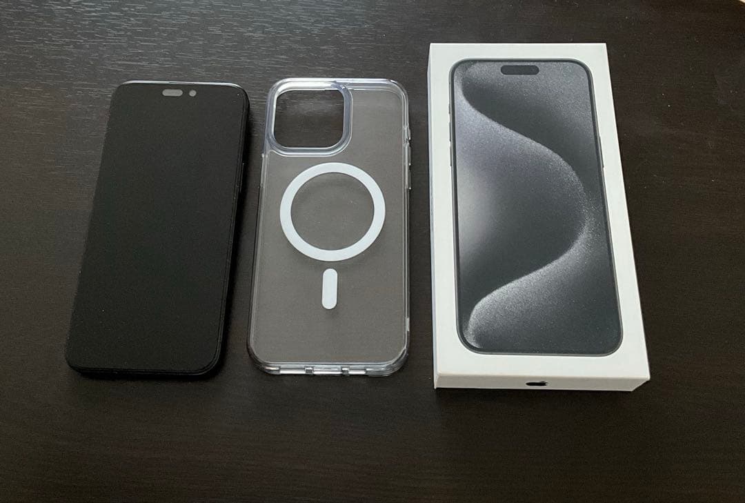 Apple iPhone 15promax 256GB ブラックチタニウム