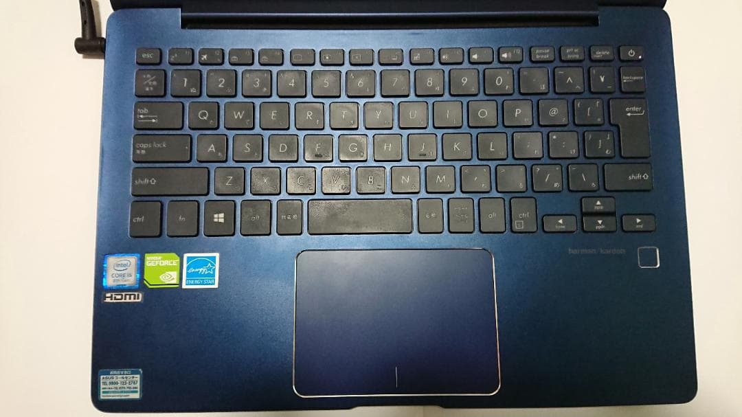 ASUS Zenbook UX331U 13.3型 i5-8250 1.14kg