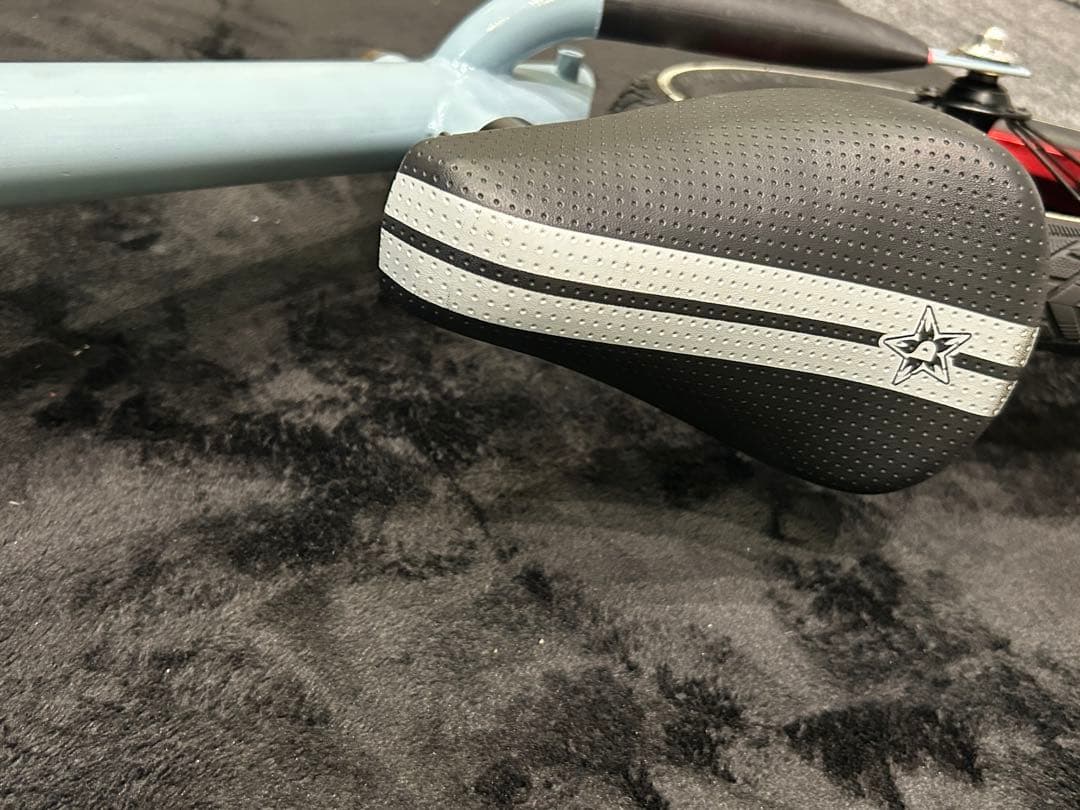 ストライダー カスタム バランスバイク