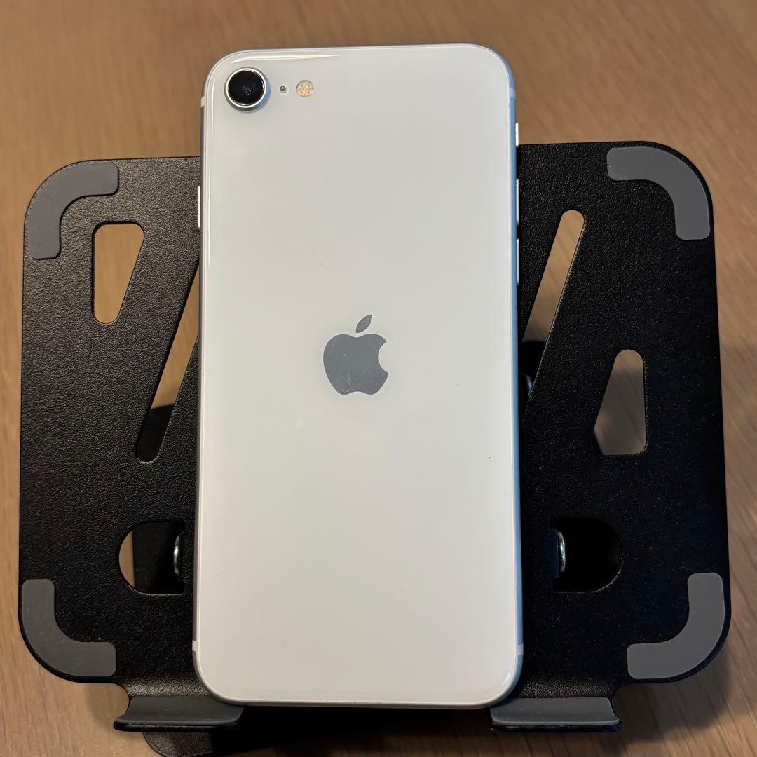 iPhone SE (第2世代) の128GB