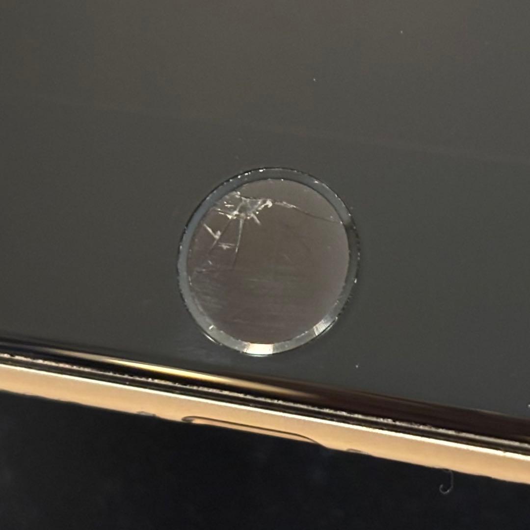 iPhone SE (第2世代) の128GB