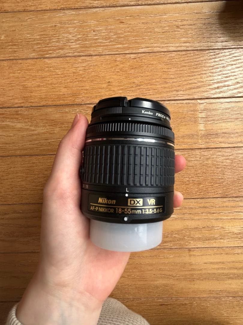 Nikon D5600 デジタル　一眼レフカメラ　【即購入可能】　【美品】