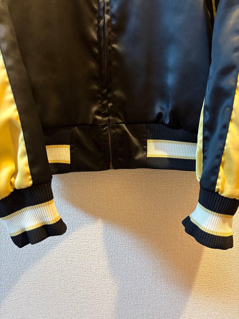 横須賀スカジャン 善知安方忠義伝柄 浮世絵刺繡 Karaku メンズ　XL