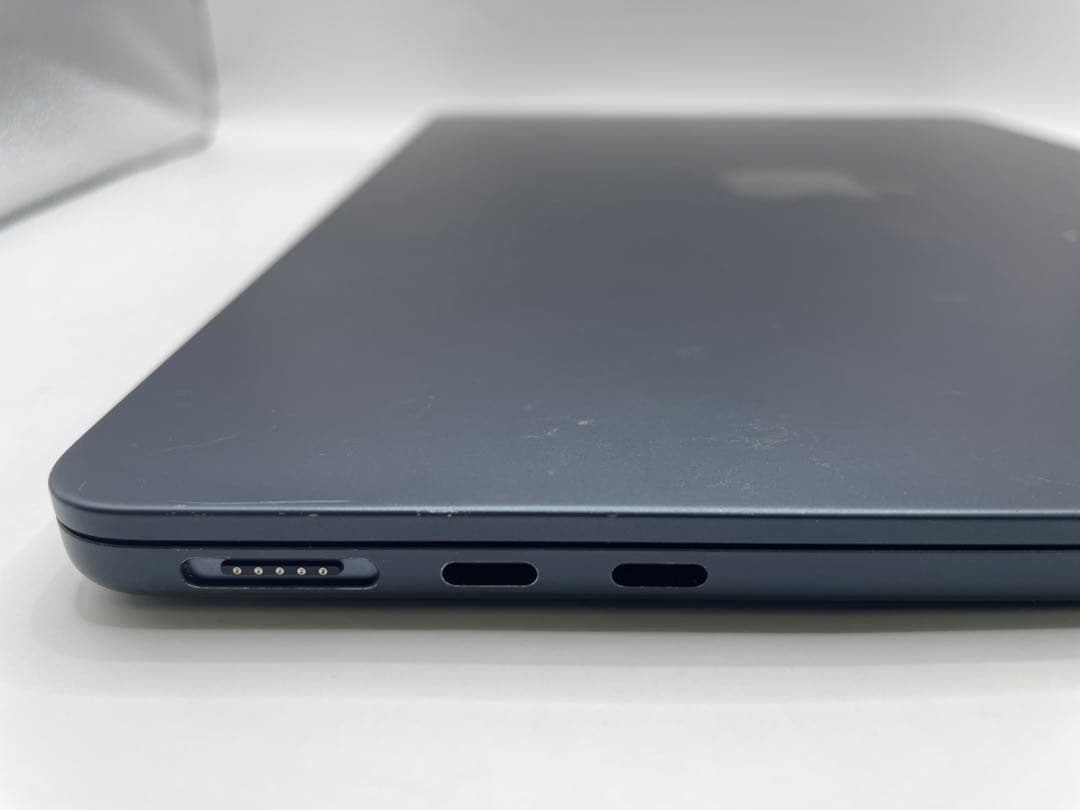 MacBook Air 13.6インチ（M2・2022年モデル）