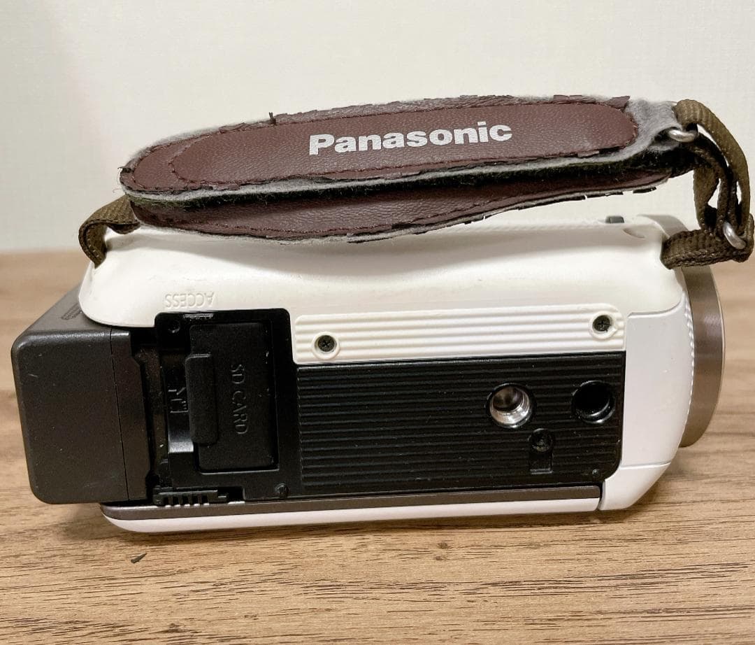 パナソニック　デジタルハイビジョンビデオカメラ　HC-V360M