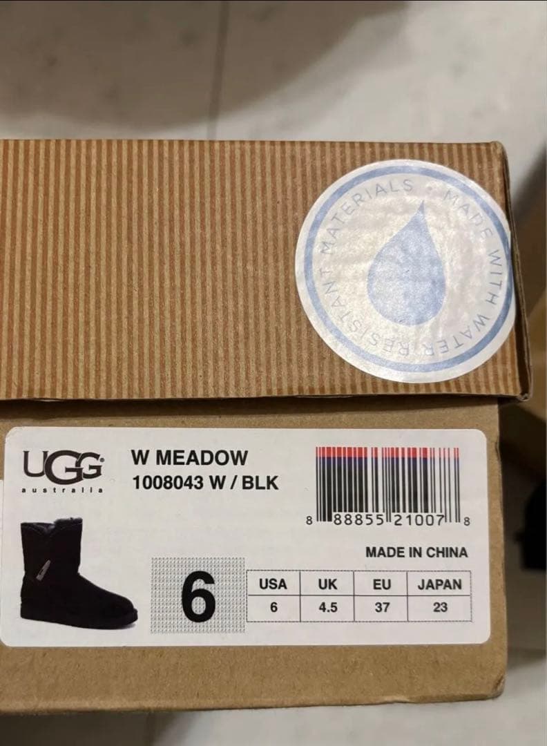 UGG ムートンブーツ ファスナー金具ビジュー 未使用 ショートブーツUS6