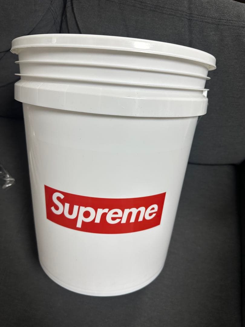 新品 Supreme Leaktite 5-Gallon Bucket バケツ