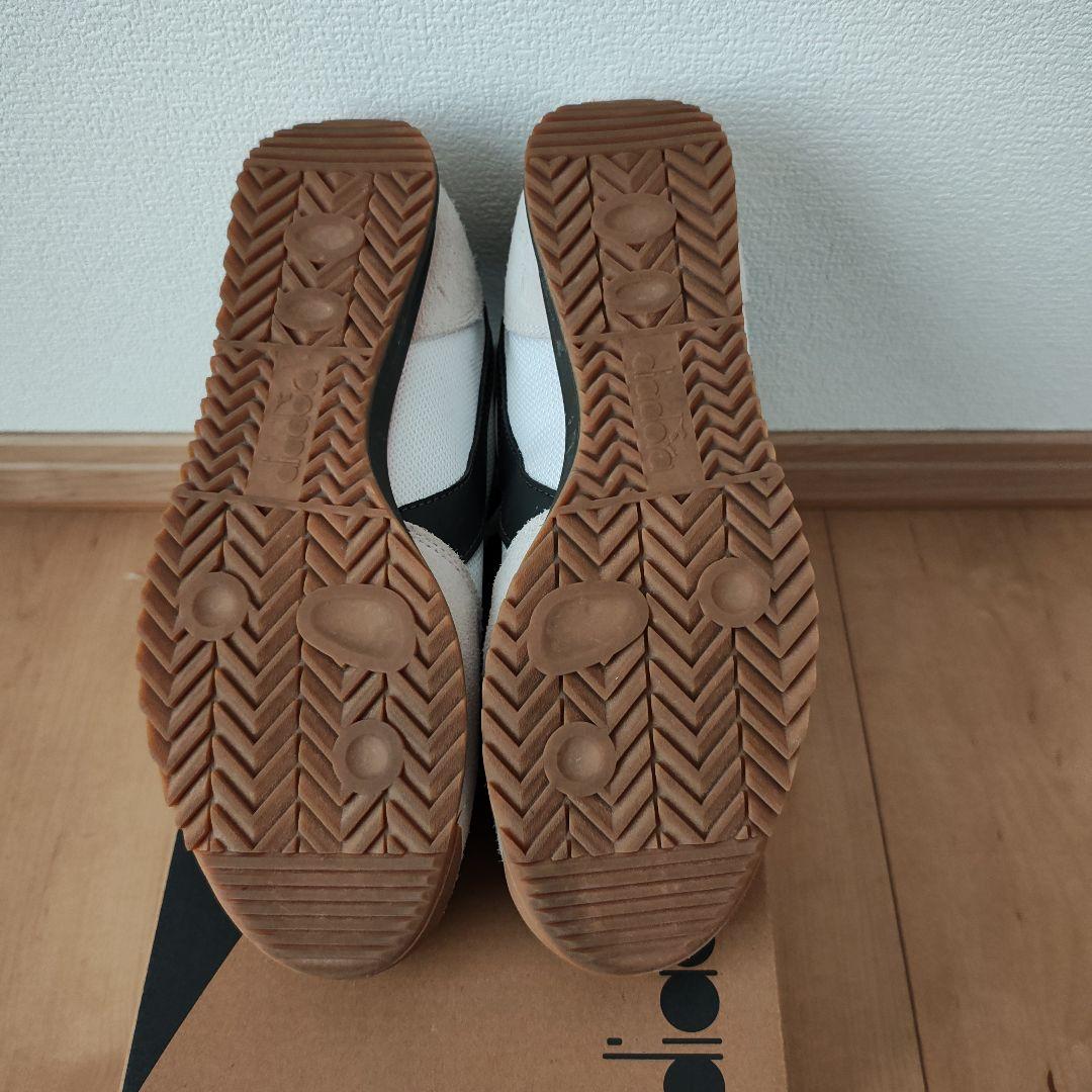 diadora ランニングシューズ ホワイト/グレー/ブラック