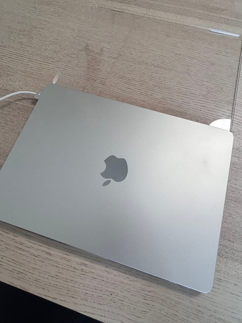 MacBook Air 13インチ　2022年 256GB
