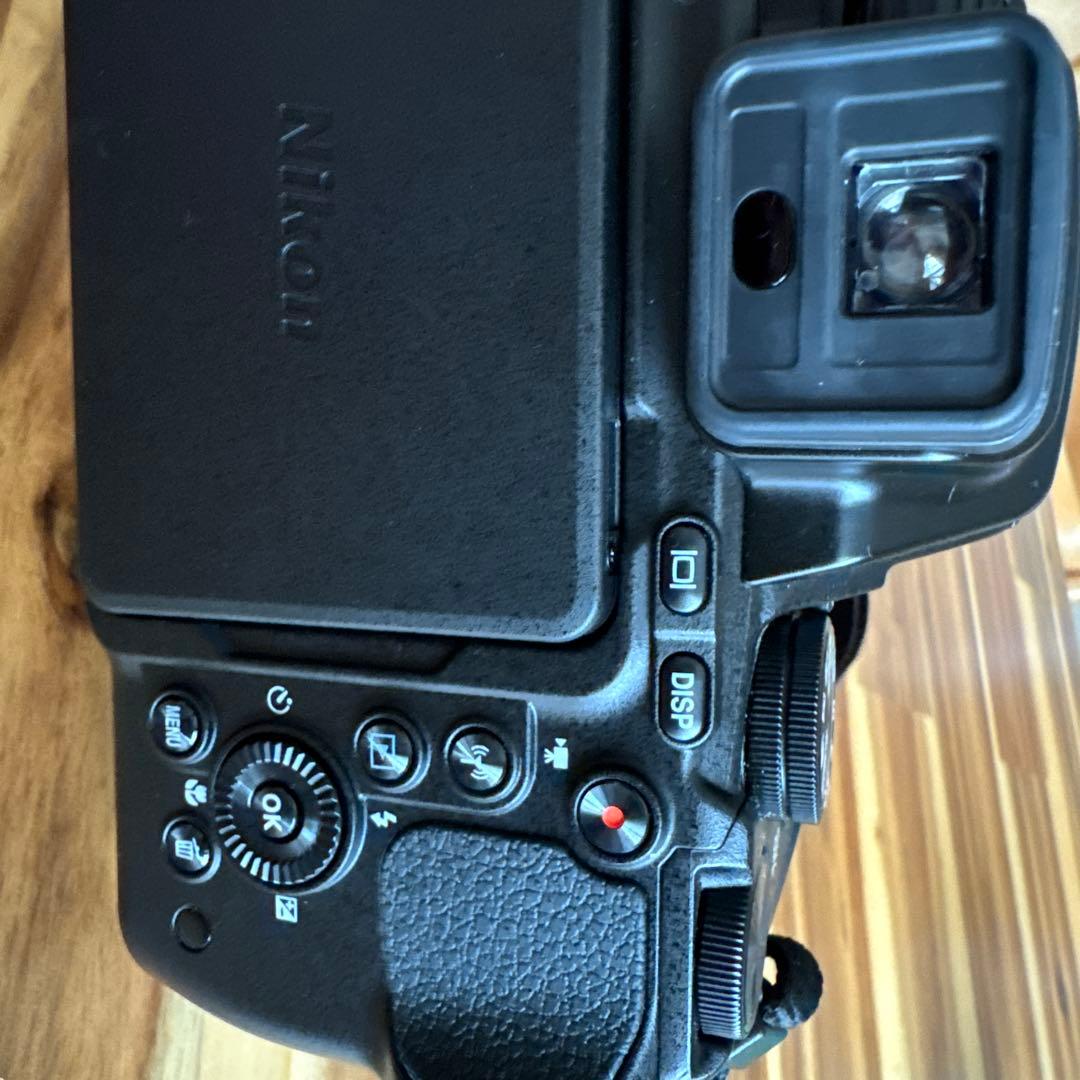 Nikon Coolpix P900 83倍ズームデジタルカメラ おまけ付き